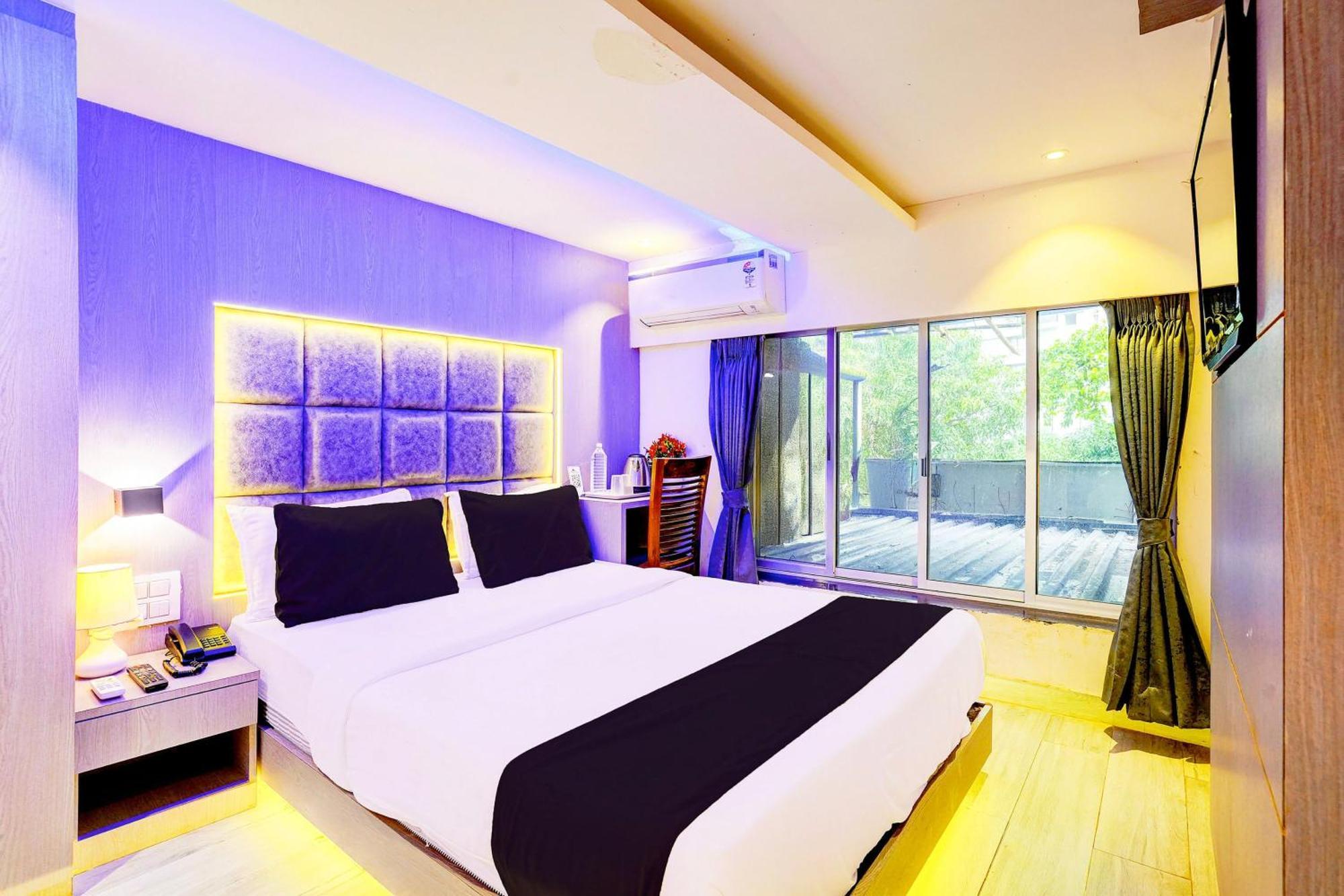 Super Hotel O Sakinaka Andheri Kurla Road ムンバイ エクステリア 写真